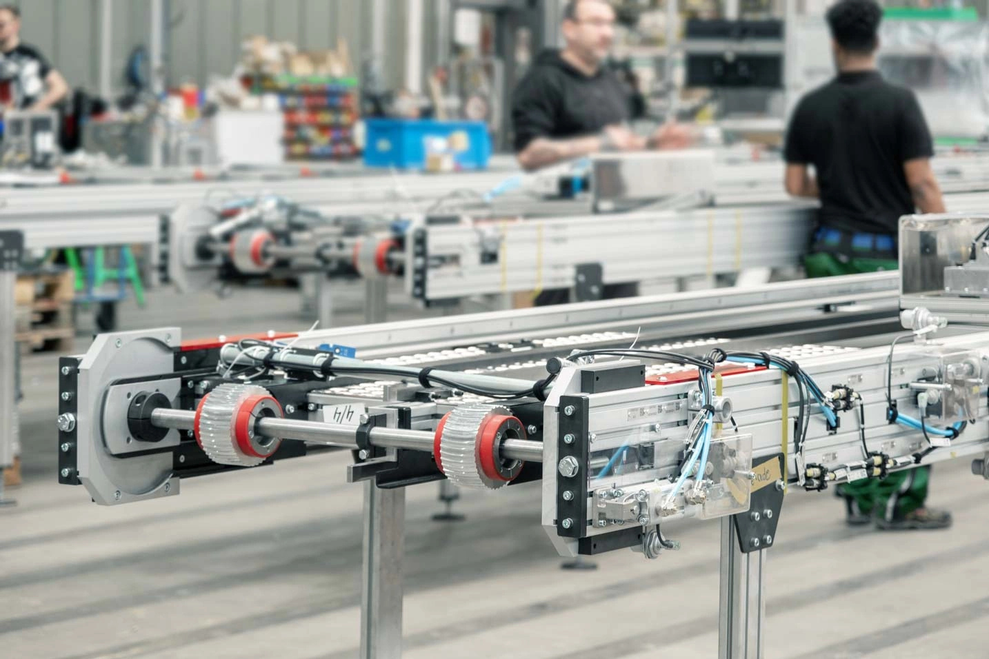 Accumulating Accumulating Conveyor /// FFTprovi Technology – FFT