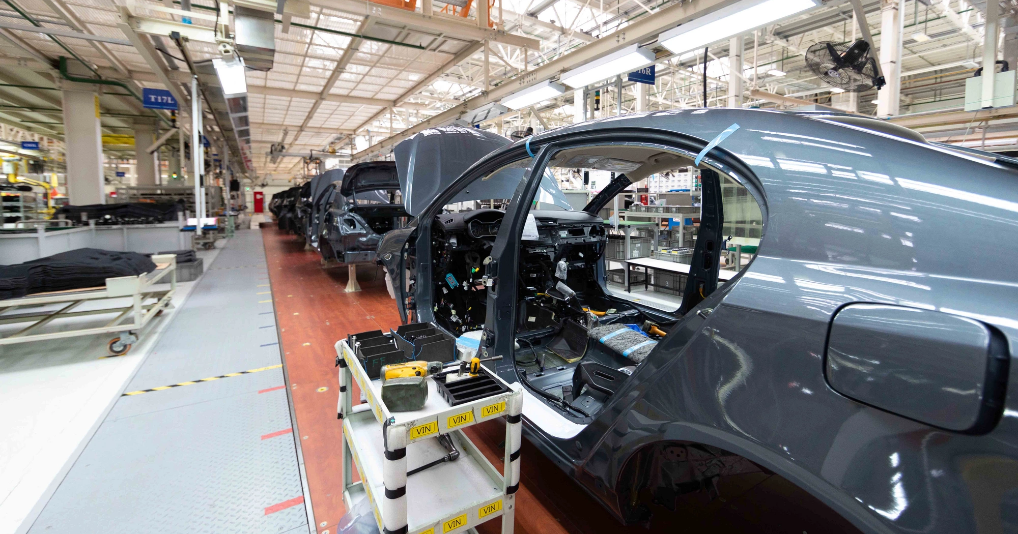 Flexible automation of final assembly – FFT
